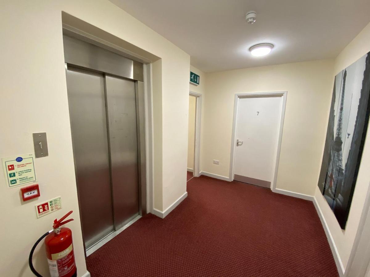 Almond Tree Hotel Bicester Esterno foto