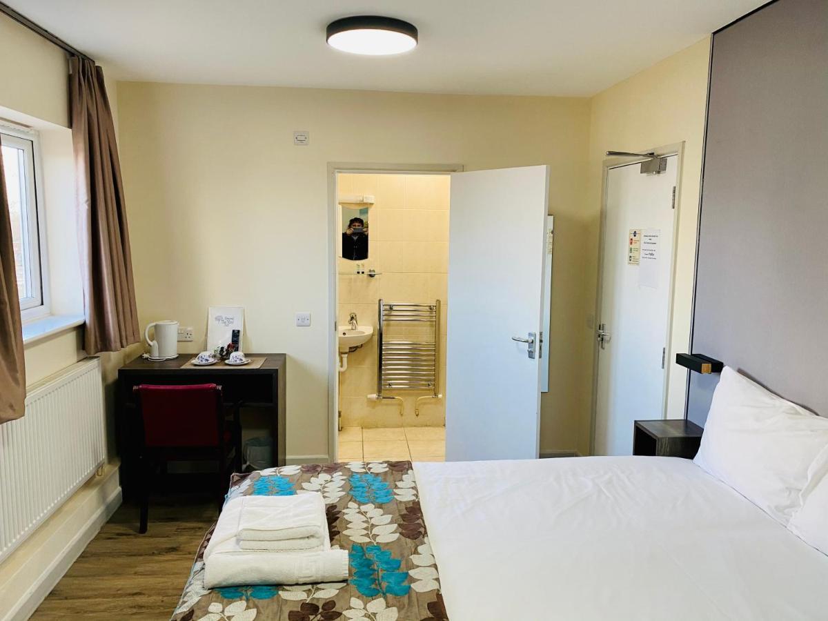 Almond Tree Hotel Bicester Esterno foto