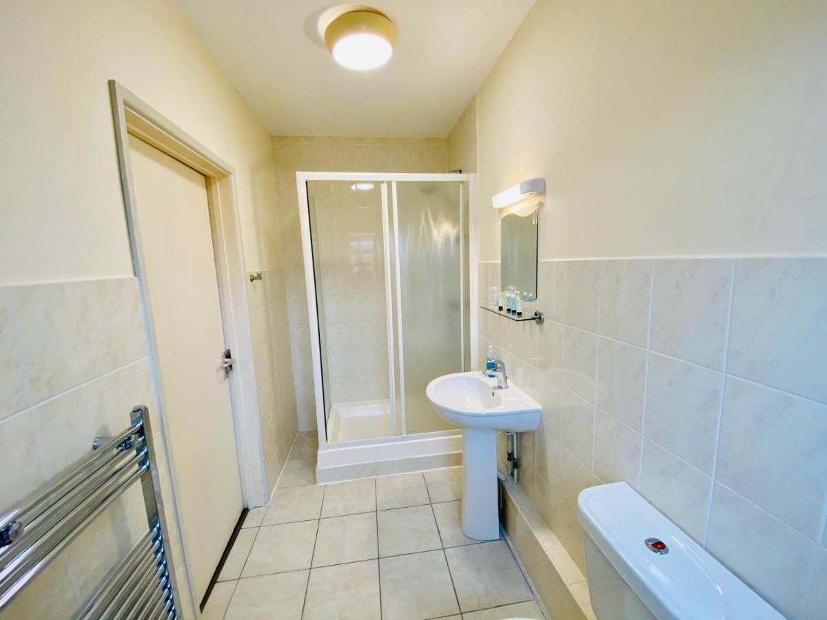 Almond Tree Hotel Bicester Esterno foto