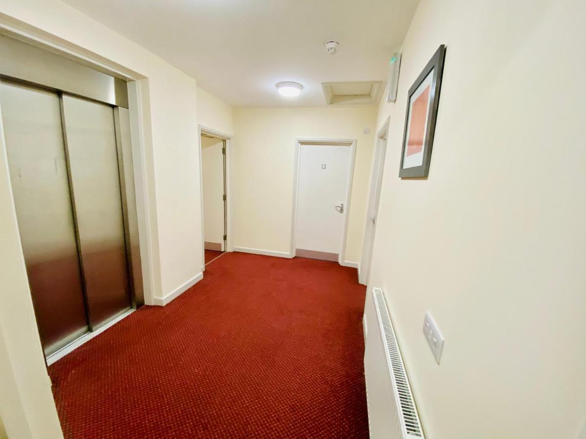 Almond Tree Hotel Bicester Esterno foto