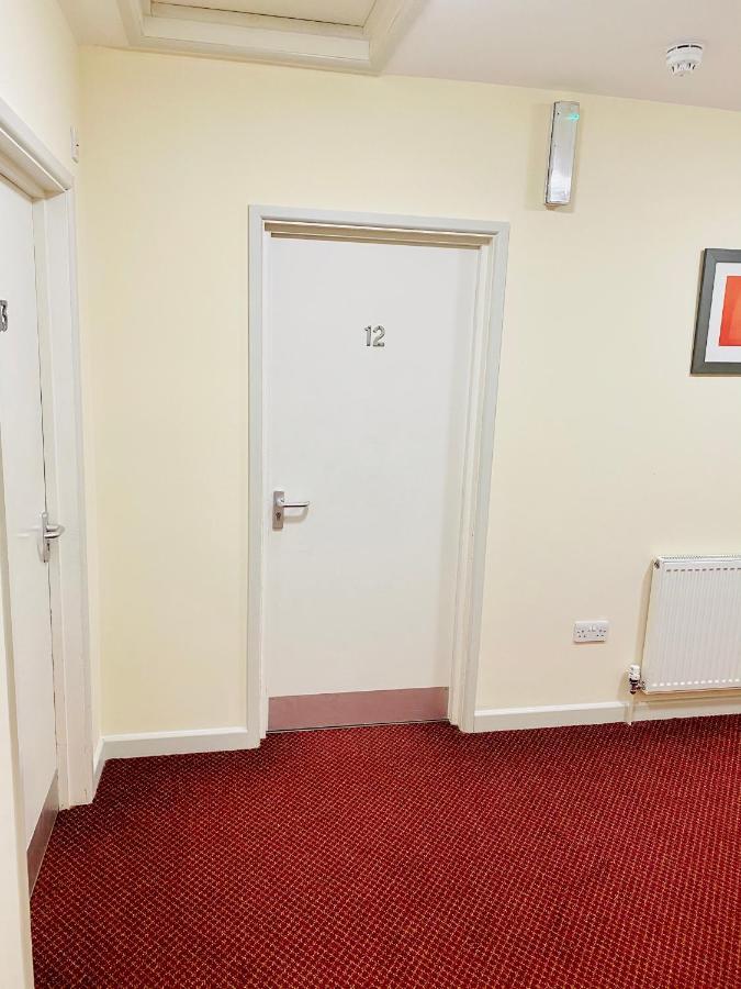 Almond Tree Hotel Bicester Esterno foto