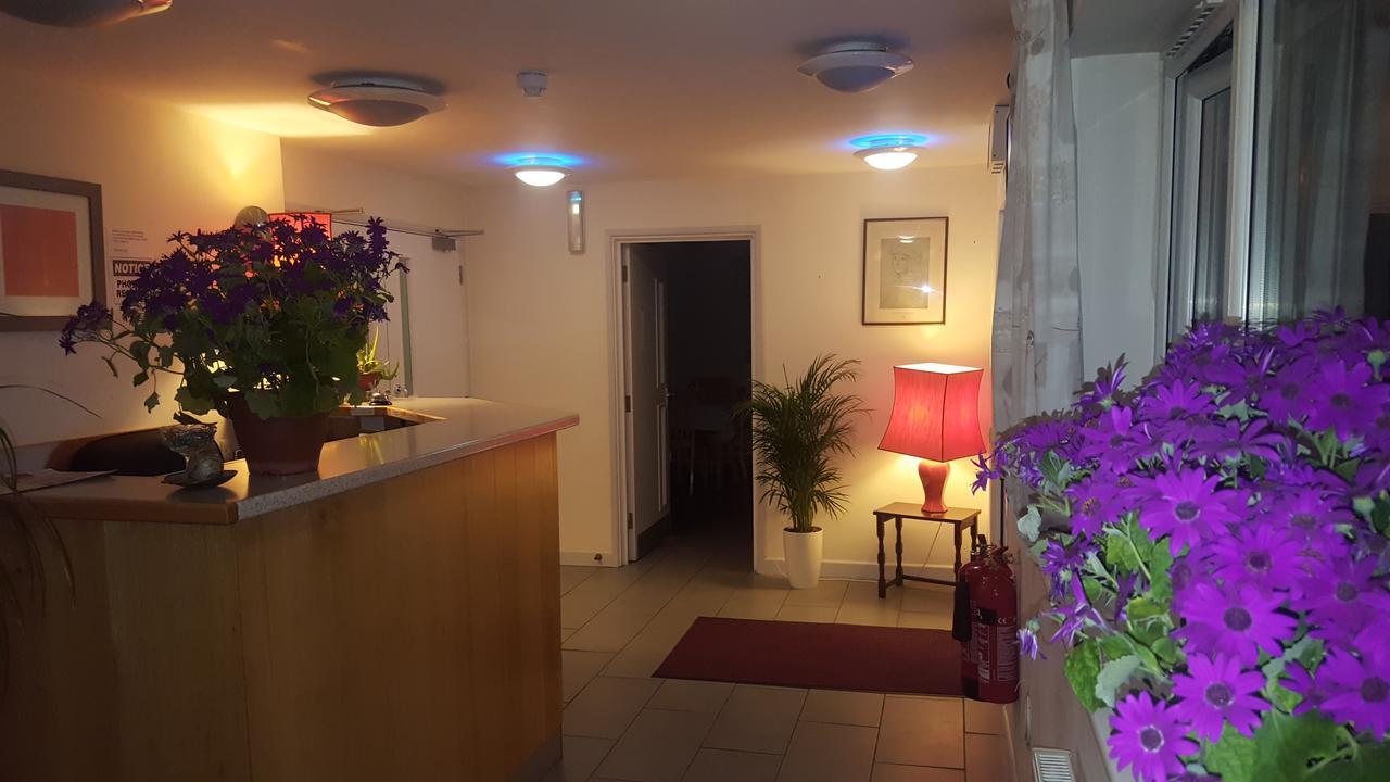 Almond Tree Hotel Bicester Esterno foto
